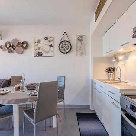 Apartamento L'espelido-8 By Interhome